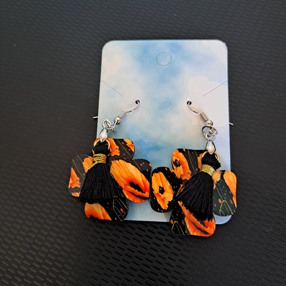 Custom earrings - Picture 3 of 3